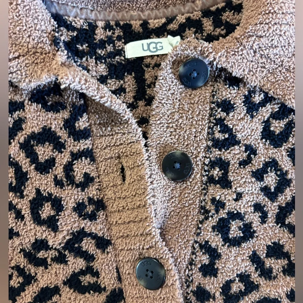 UGG Women’s Mowery Sweater XS - Picture 4 of 5